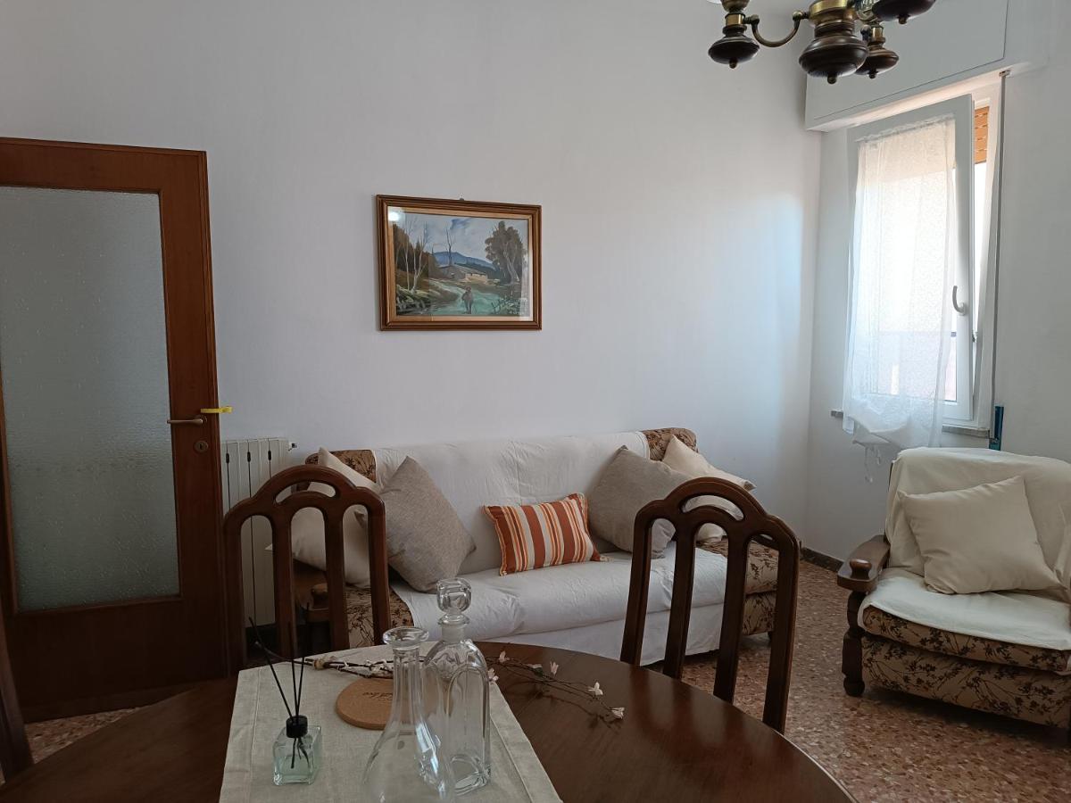 Apartamento La Vista Storica Piombino Exterior foto